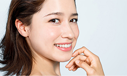 見えない外せる(マウスピース)矯正