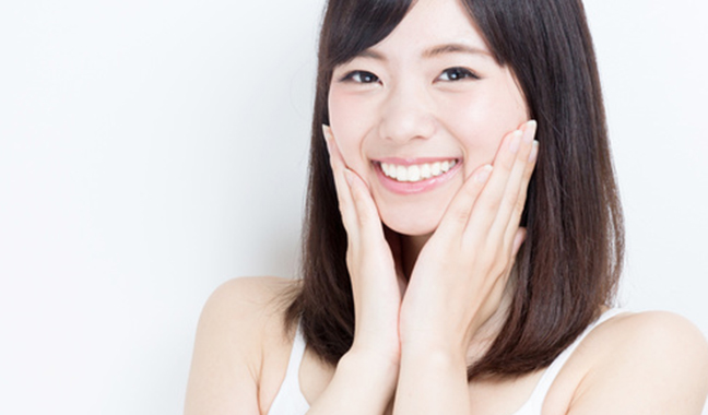 セラミック矯正4本セット(スマイルライン)